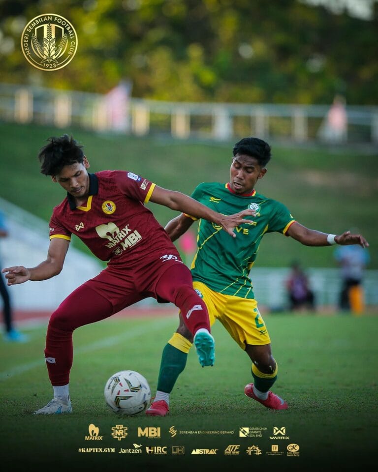 Rising Star Noor Aidil Begins His Journey with The Jangs